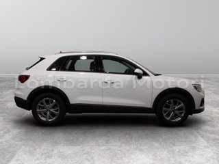 AUDI Q3 45 1.4 tfsi e business s-tronic