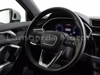 AUDI Q3 45 2.0 tfsi business advanced quattro s-tronic