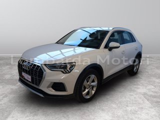 AUDI Q3 35 2.0 tdi business advanced s-tronic