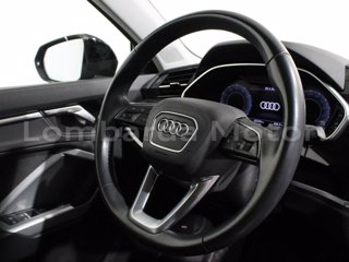 AUDI Q3 35 1.5 tfsi mhev business s-tronic