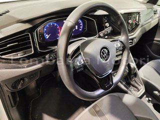 VOLKSWAGEN Polo 5p 1.0 tsi highline 110cv dsg