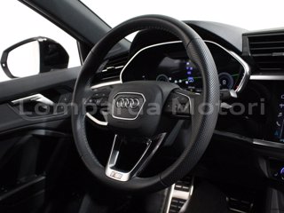 AUDI Q3 sportback 45 1.4 tfsi e identity black s-tronic