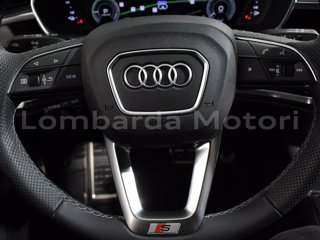 AUDI Q3 sportback 45 1.4 tfsi e identity black s-tronic