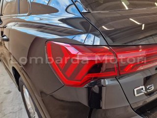 AUDI Q3 35 2.0 tdi s line edition s-tronic