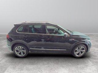 VOLKSWAGEN Tiguan 2.0 tdi r-line 150cv dsg